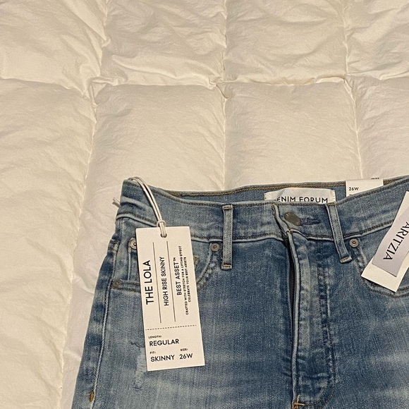 Aritzia the Lola High Skinny Jeans - Picture 6 of 6